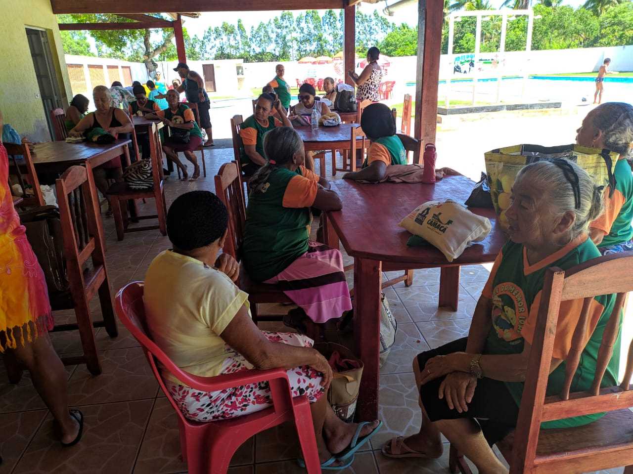 Camacã: Confraternização do Clube dos Idosos é realizada em Canavieiras